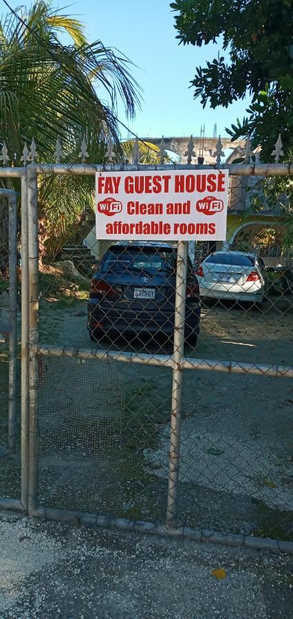 Fay Guest House Negril Exteriör bild
